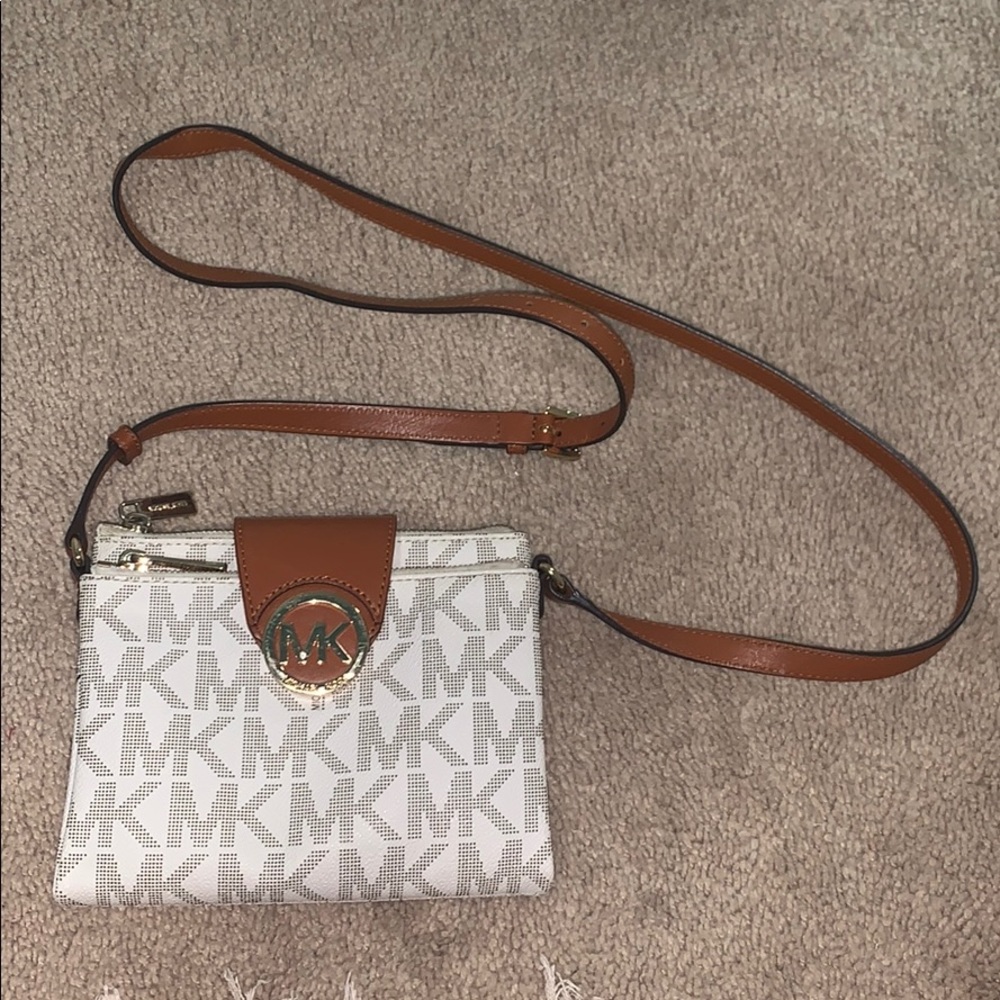 crossbody michael kors